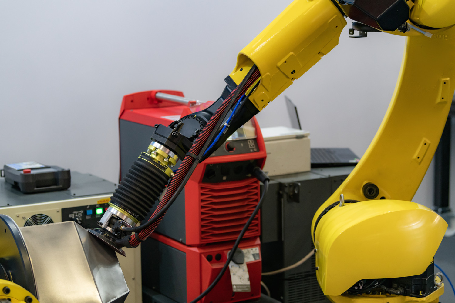 Robotic Sanding and Polishing